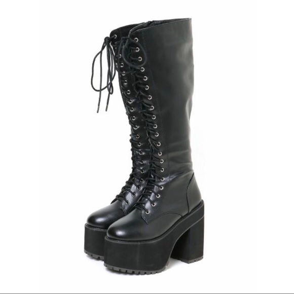 Bubbles knee high platform lace up boots - Picture 3 of 6